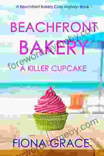 Beachfront Bakery: A Killer Cupcake (A Beachfront Bakery Cozy Mystery 1)